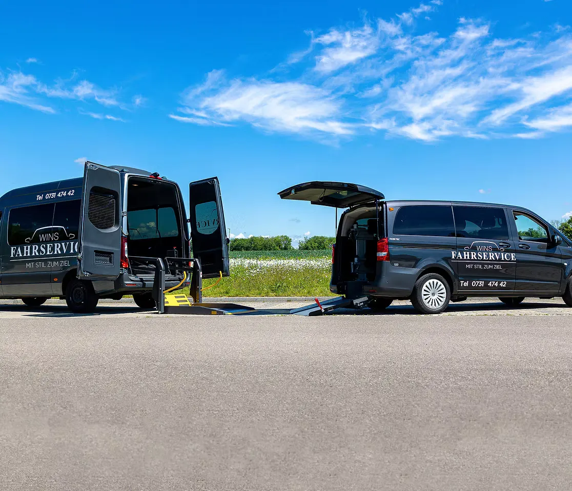 Rollstuhlbeförderung Ulm – Mercedes-Benz Sprinter mit Hublift